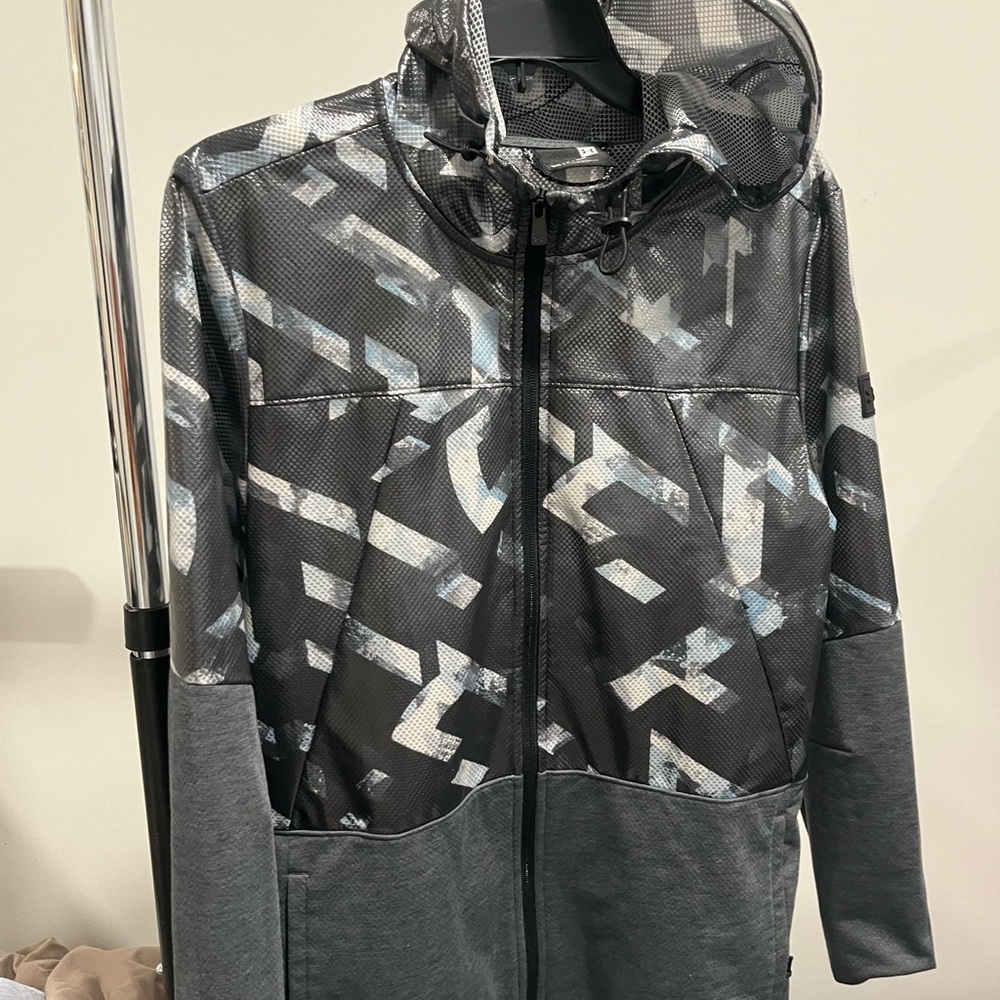 Under Armour Black and Gray Patterned Jacket
